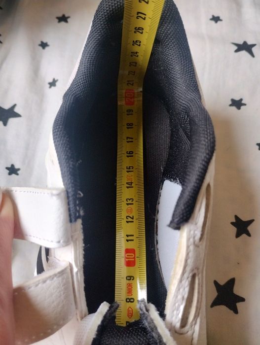 Лот маратонки (APG, Adidas, Sprandi), р-р 32