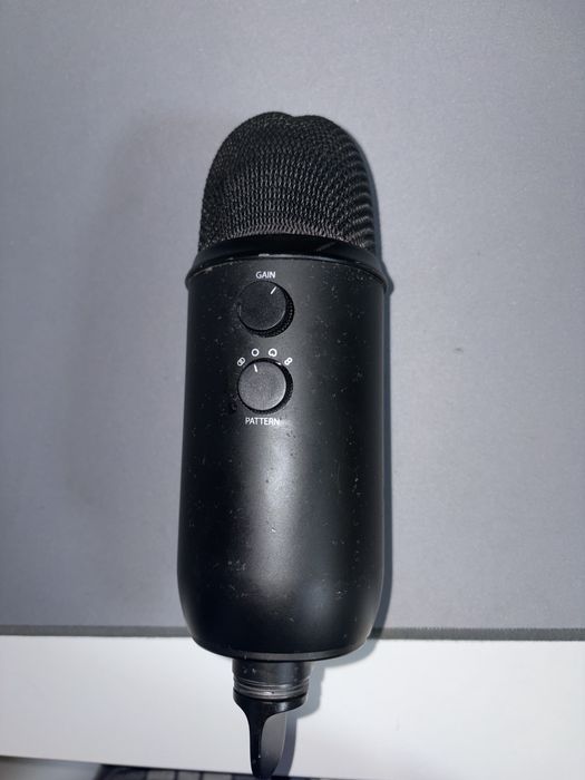 Microfon Logitech Blue Yeti Proffesional negru