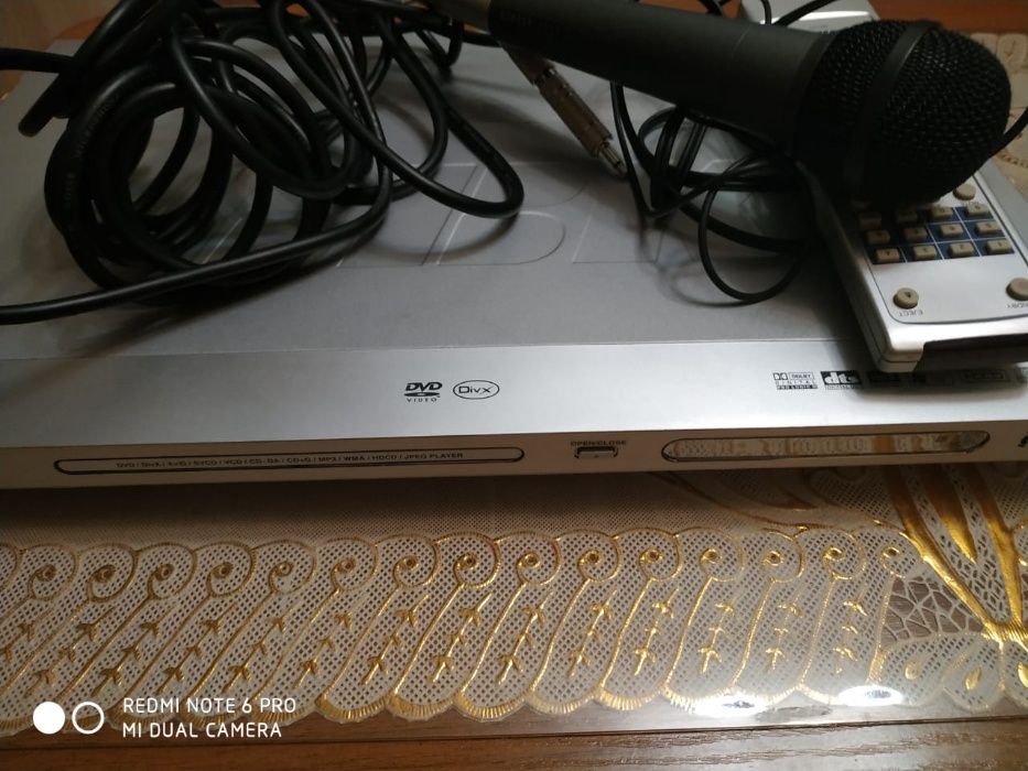 DVD проигрыватель с караоке