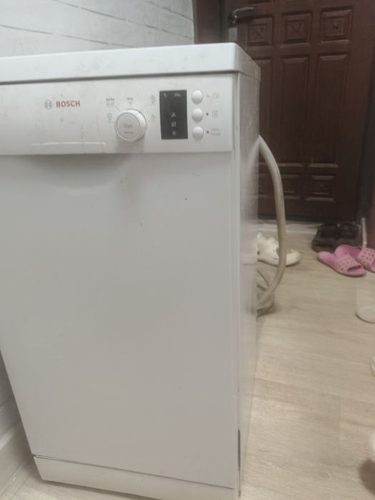 Посудомоечная машина Bosch SPS50E32EU