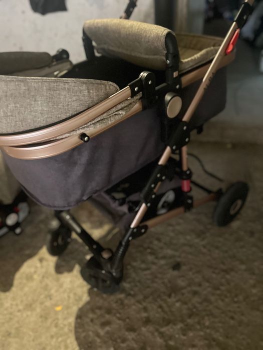 Детска количка от 3 части