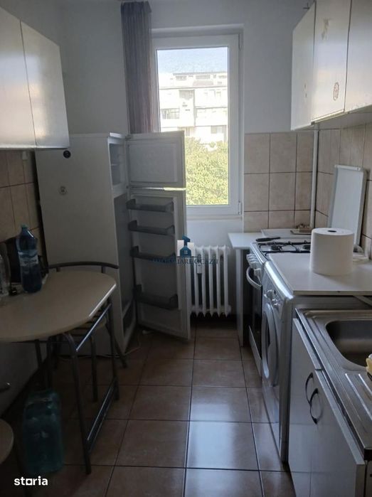 Inchiriere Apartament 2 Camere Semidecomandat Berceni-Secuilor
