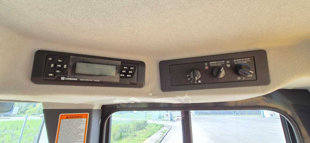 Фронтальный погрузчик LiuGong 835N