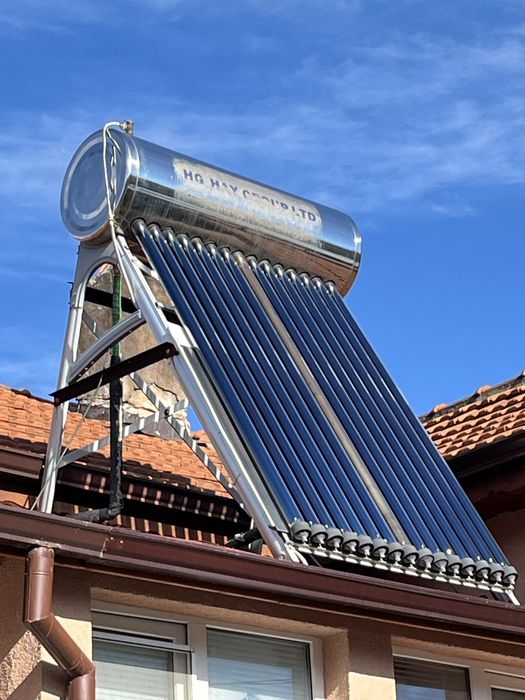 Соларен слънчев бойлер за топла вода