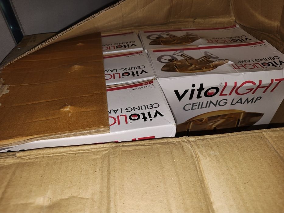 Лампа за таван или стена за 3 крушки Нова!