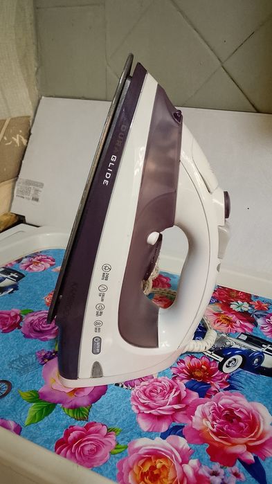 Продам утюг GLIDE