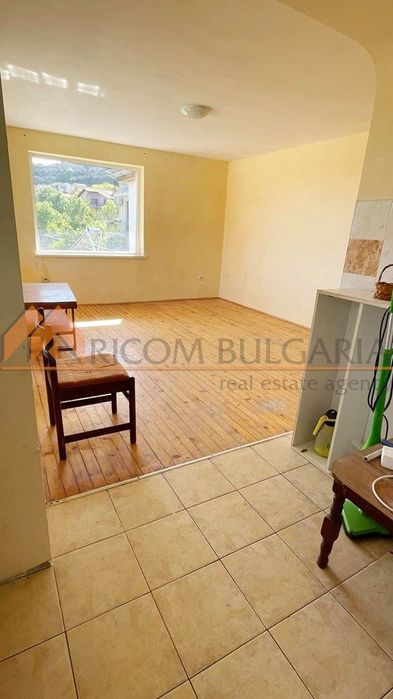 Продава се Етаж от къща в Варна, Виница - 130 кв.м за 1385 €/кв.м - Снимка #1