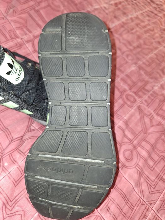 adidas swift run aproape noi