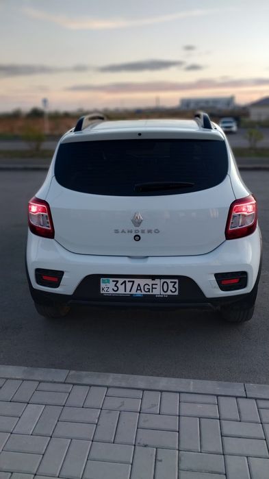 продам Reno Sandero авто