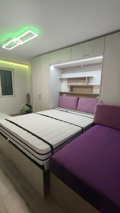 Падаши легла с ъглов диван