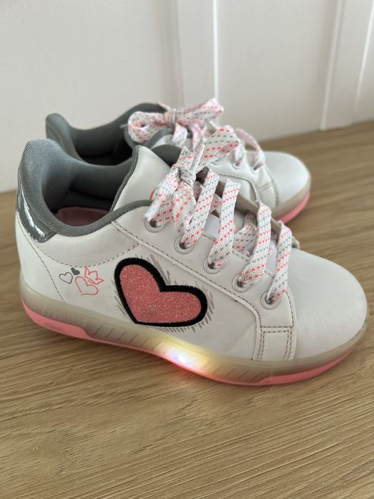 Breezy Rollers cu lumini marimea 30