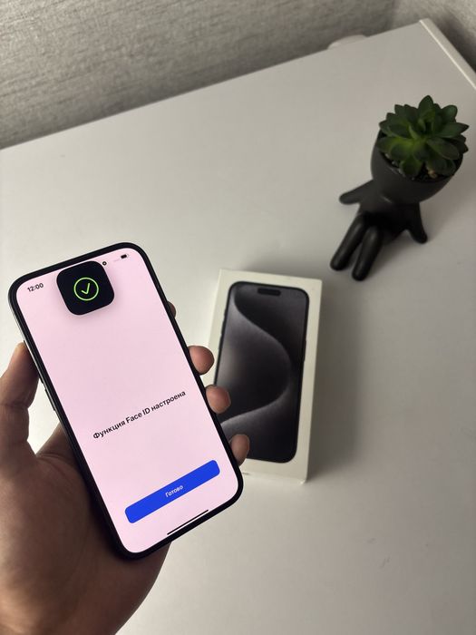 Iphone 15 pro 512gb 90% akb