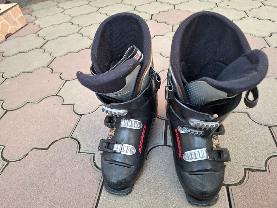 Лыжные ботинки - размеры 305 и 332