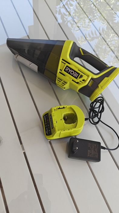 Aspirator auto, aspirare uscata, Ryobi R18HV-0, 20 W, 18 V, filtru HEPA, cu încărcător