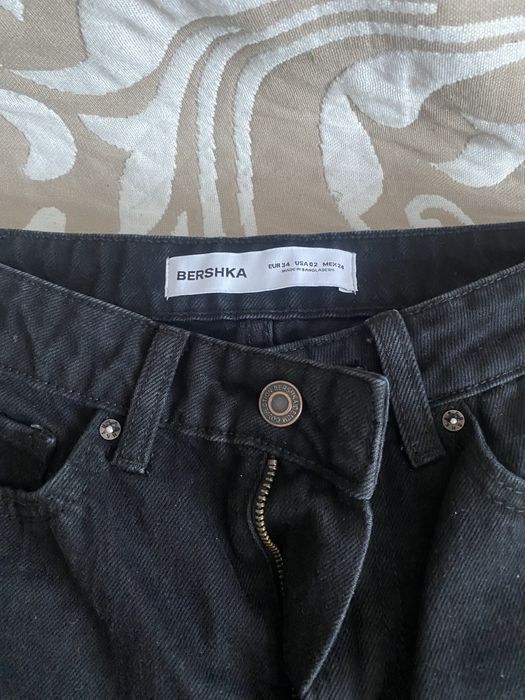 Джинсы от Bershka