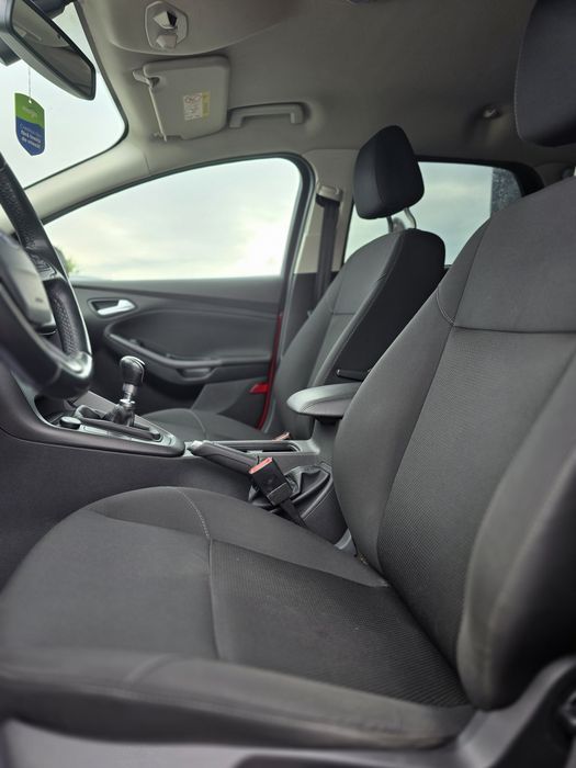 Ford Focus 1.5tdci 2015/16 Xenon Navi Rate Garantie