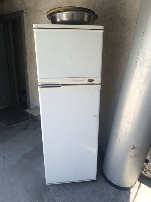 Холодильник Индезит двухкамерный