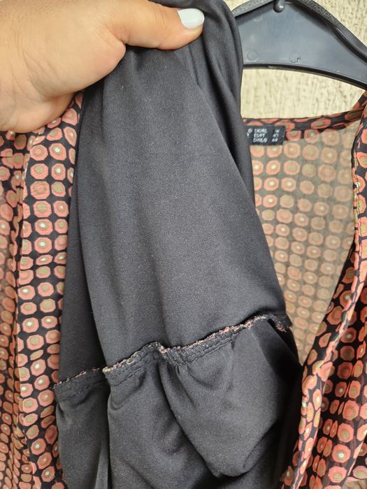 Rochie midi cu mânecă lunga