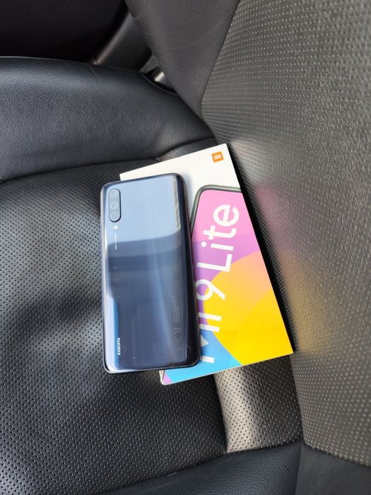 Продам Xiaomi Mi 9 Lite