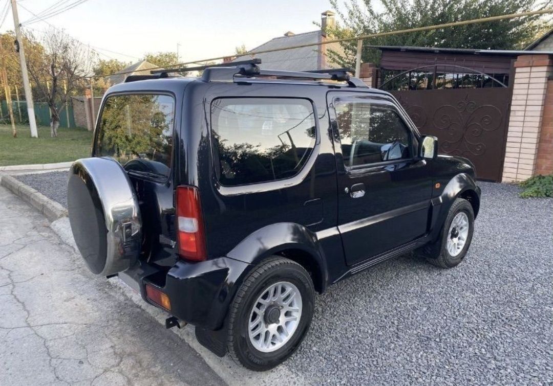 Suzuki Jimny Delta 4x4