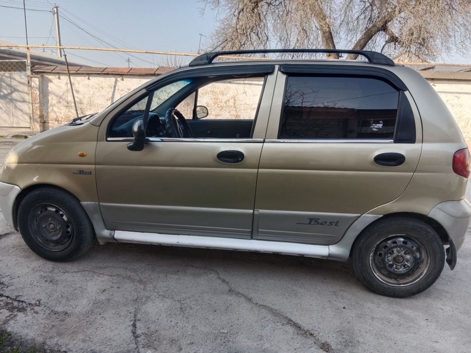 Matiz best 2010 yil 2200 dollar