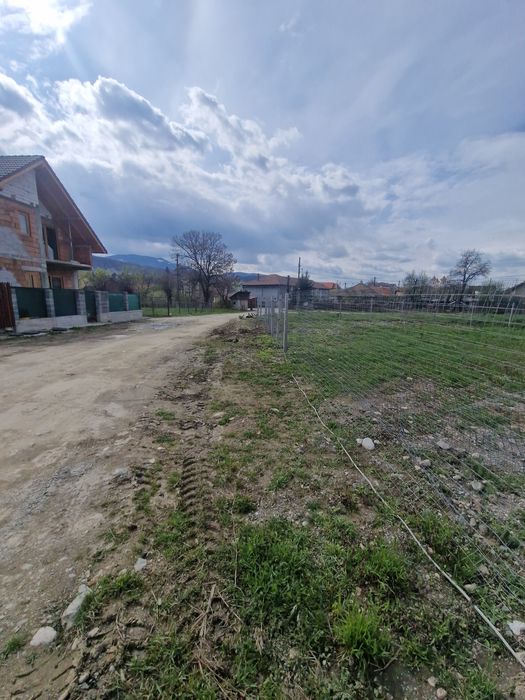 Teren intravilan in centrul  orașului  Tălmaciu 464mp