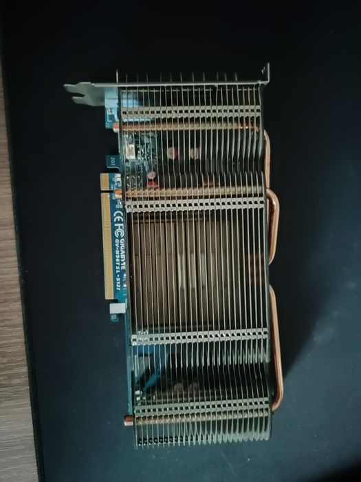 Видеокарта Gigabyte GeForce 9600 GT