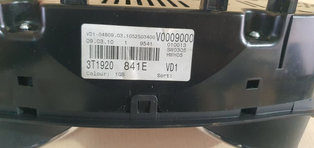 Ceasuri bord skoda superb 2 2.0 tdi 3T1920841E