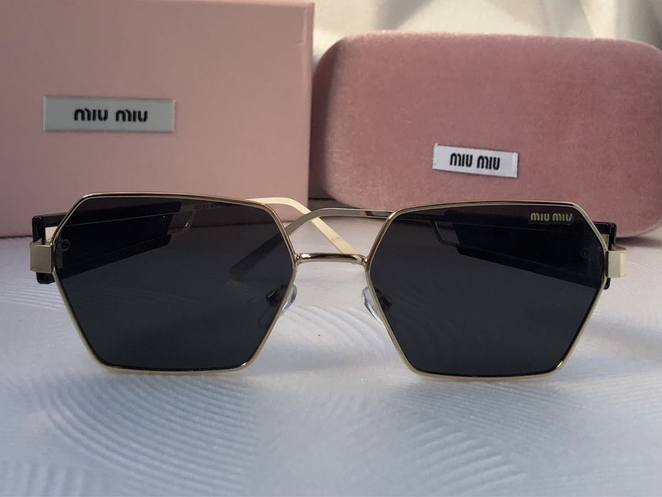 Дамски слънчеви очила осмоъгълни