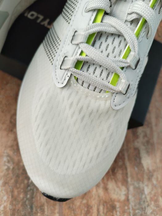 Маратонки Adidas 38