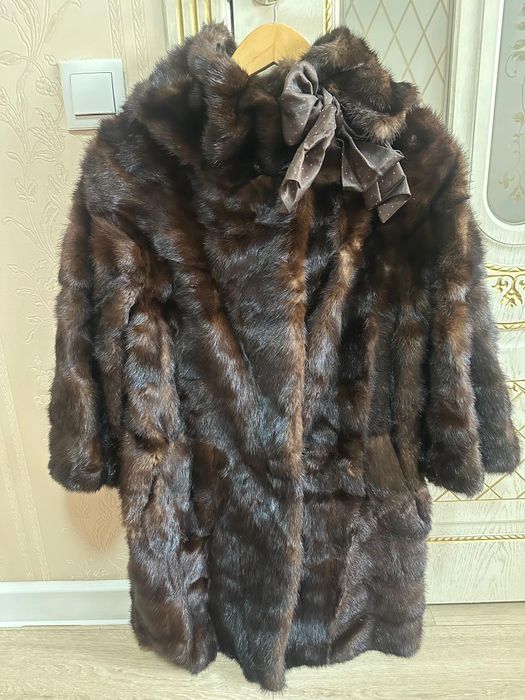 Продам норковую шубу