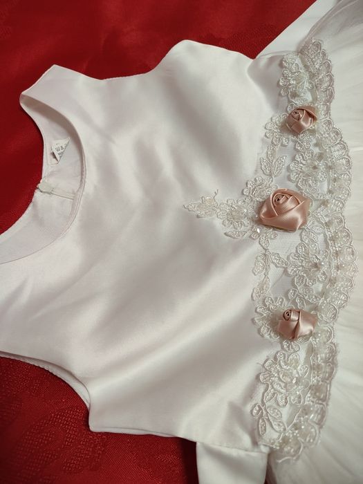 Rochie elegantă aprox. 8-9 ani