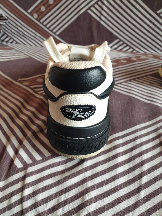 Продам оригинальные кросовки Li-Ning