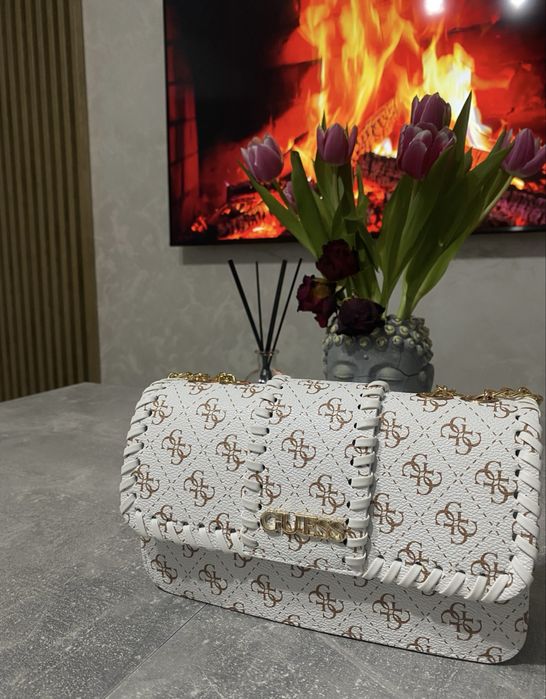 Geanta Guess Noua