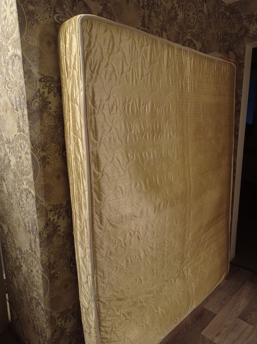 Матрас 160*200см