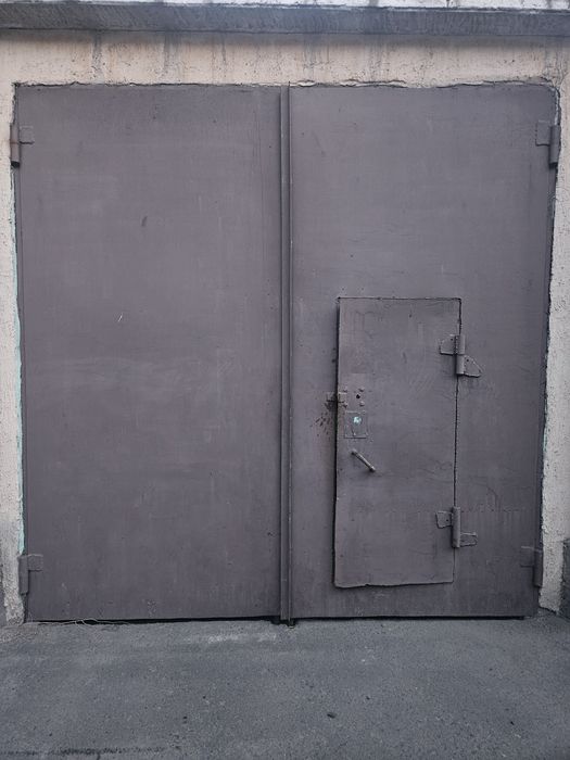 Продам ворота большое