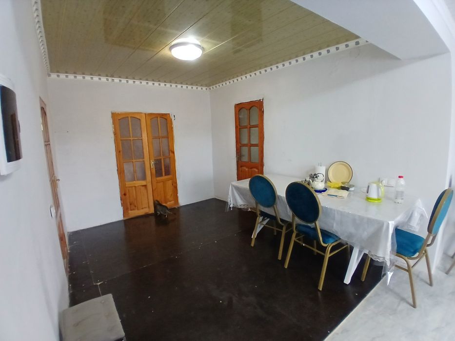 Продаем дом с участком