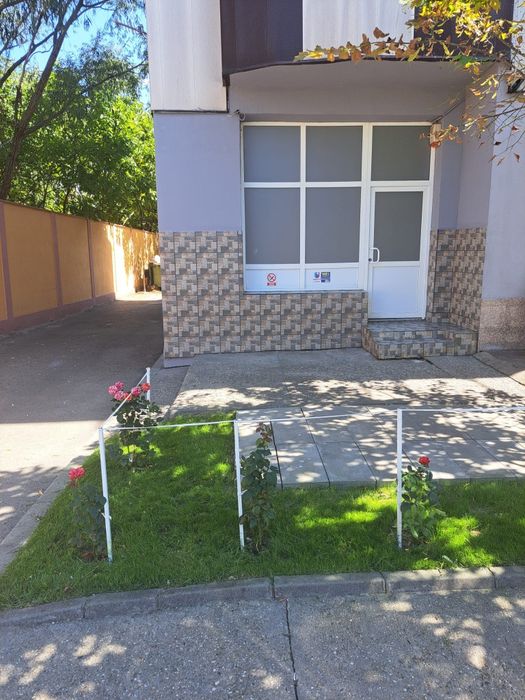 Spatiu comercial Cornetu