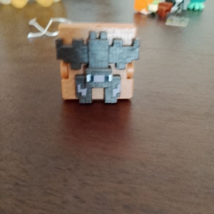 Фигурки из Kinder JOY