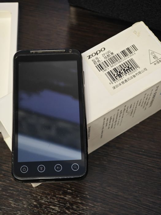Смартфон Zopo zp100 без батареи.