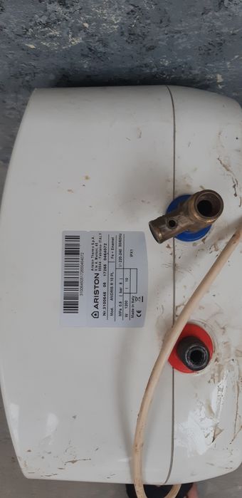 Ariston 10 litrli italyanskiy kam ishlatilgan, holati alo usta ko'rmag