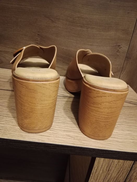 Продам летние сабо