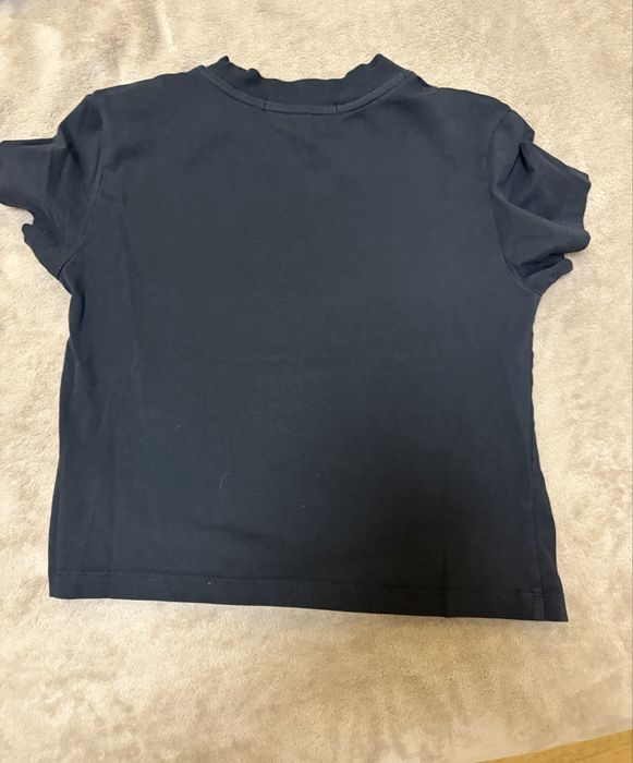 Къса тениска Calvin Klein Jeans.