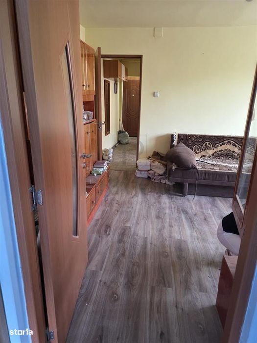 Sagului - Etaj 2 - Bloc Izolat - 3 Camere - Debara - Centrala Proprie