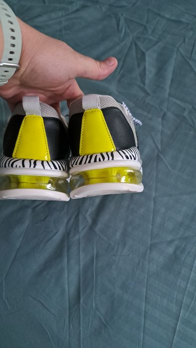 Adidasi guess original