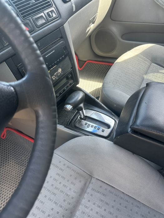 Продам Golf - 2001г, автомат