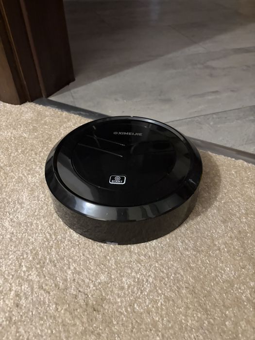 Мини прахосмукачка робот