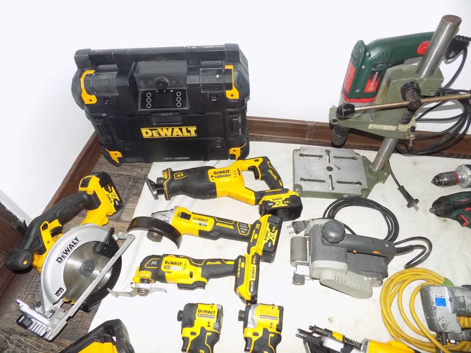 Scule  Metabo  ,  DeWalt  18V  , foarfeca de tabla TRUMPF