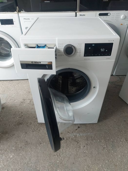 Пералня BOSCH 6 Serie 9кг
Цена:300евро
Капацитет на пране 9кг.
Енергие