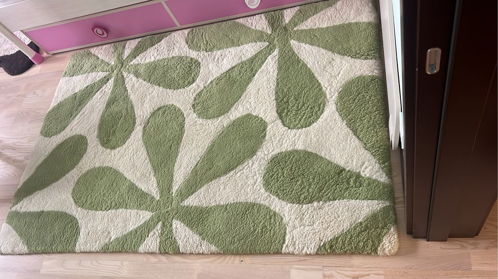 Ковер из овичны